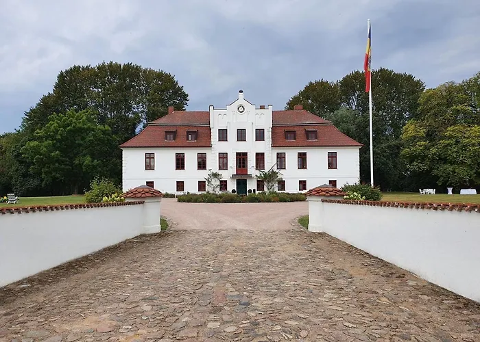 Schicke In Der Naehe Der Ostseekueste